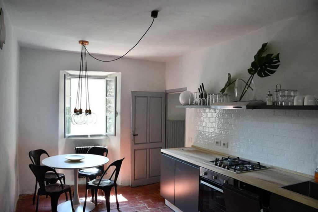 Rocks Apartment Colonno Εξωτερικό φωτογραφία