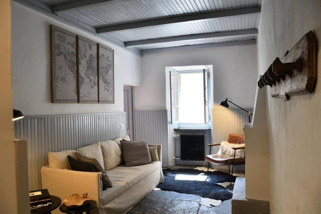 Rocks Apartment Colonno Εξωτερικό φωτογραφία